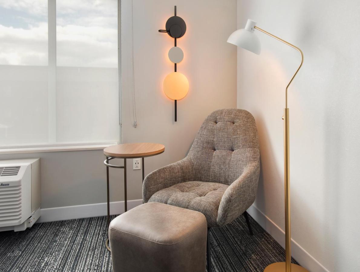Towneplace Suites Portland Airport Me South Portland Buitenkant foto
